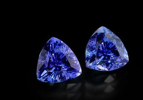 蓝宝石和坦桑石的区别如何分辨？蓝宝石和坦桑石哪个更贵重？