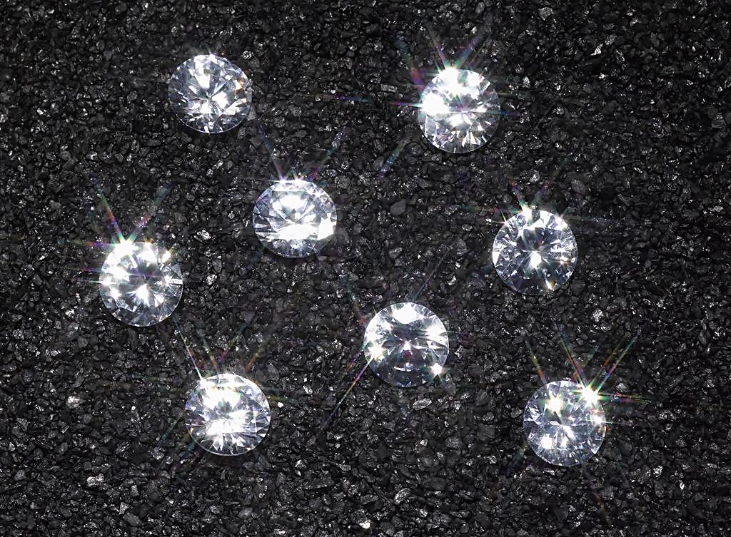 世界上出产钻石最有名的是五个国家