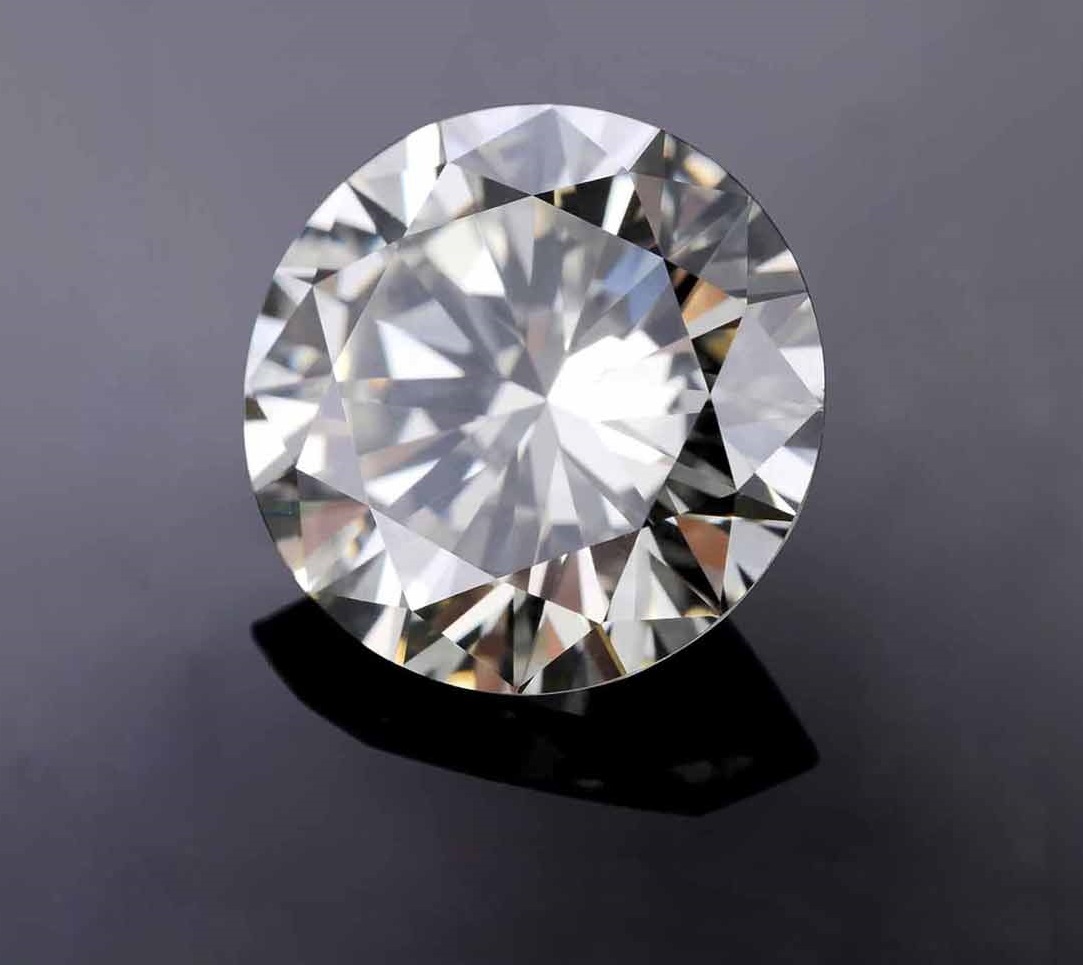 一样大的钻石 为什么价格差别会那么大呢？
