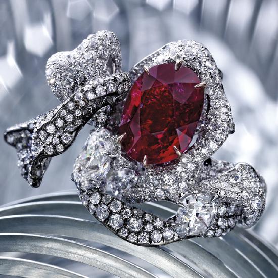 红宝石首饰的选购，如何选购合适自己的红宝石项链