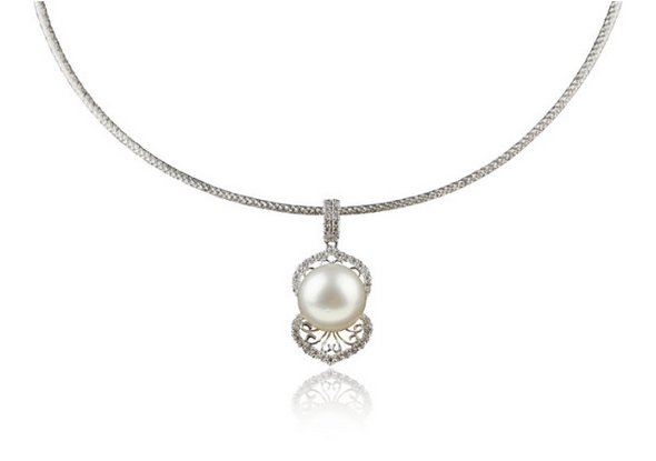 人工养殖的珍珠可以决定珍珠的颜色吗？