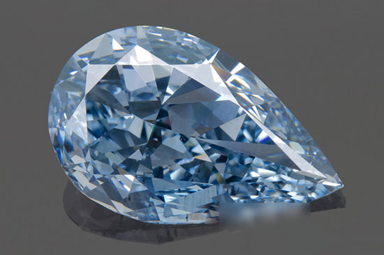 蓝色钻石到底是怎么形成的？