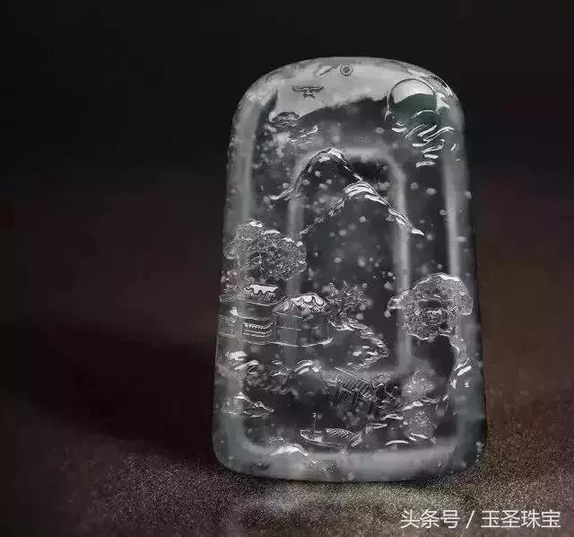 瑕疵带棉的翡翠玉器为什么可以卖上天价，秘密在哪里