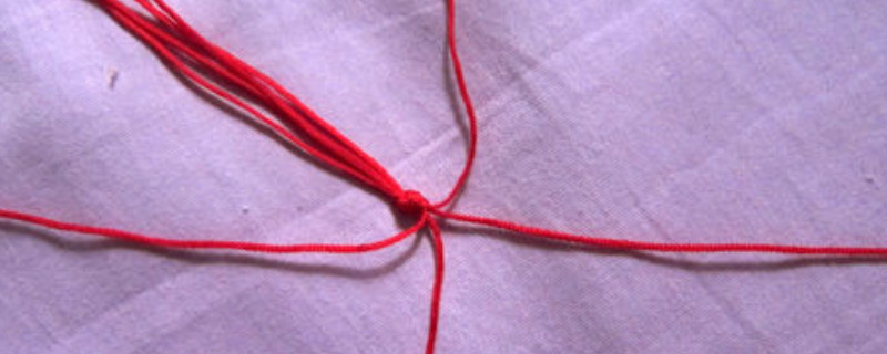 红绳子如何编手链