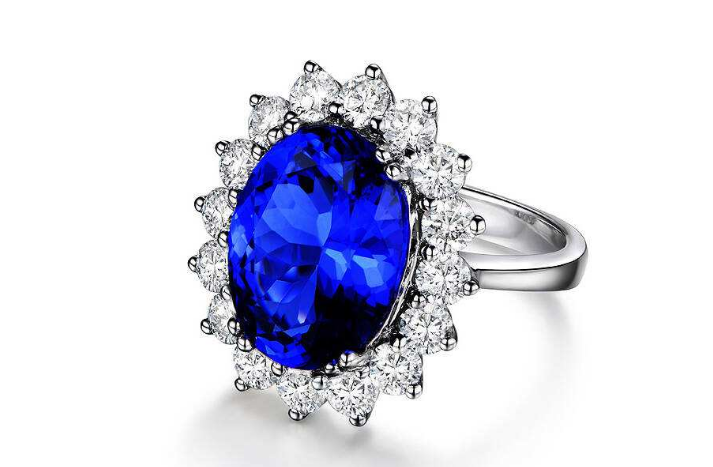 坦桑蓝宝石的价位是多少？它和蓝宝石有什么区别？