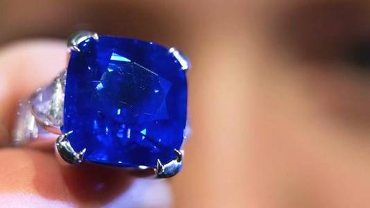 最负盛名的蓝宝石——克什米尔蓝宝石凭什么卖得如此天价？