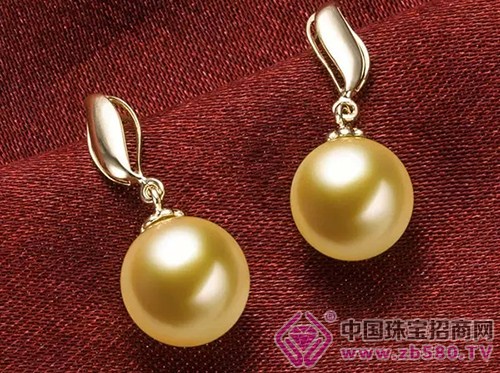 珍珠知识：金色珍珠是天然的吗？