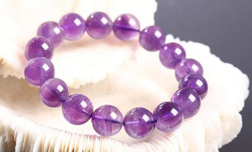紫水晶和橄榄石一起佩戴冲不冲突吗