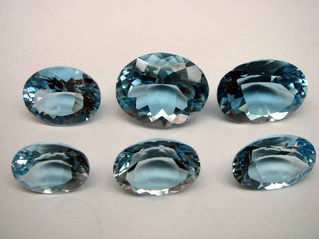 海蓝宝水晶和海蓝宝石的区别
