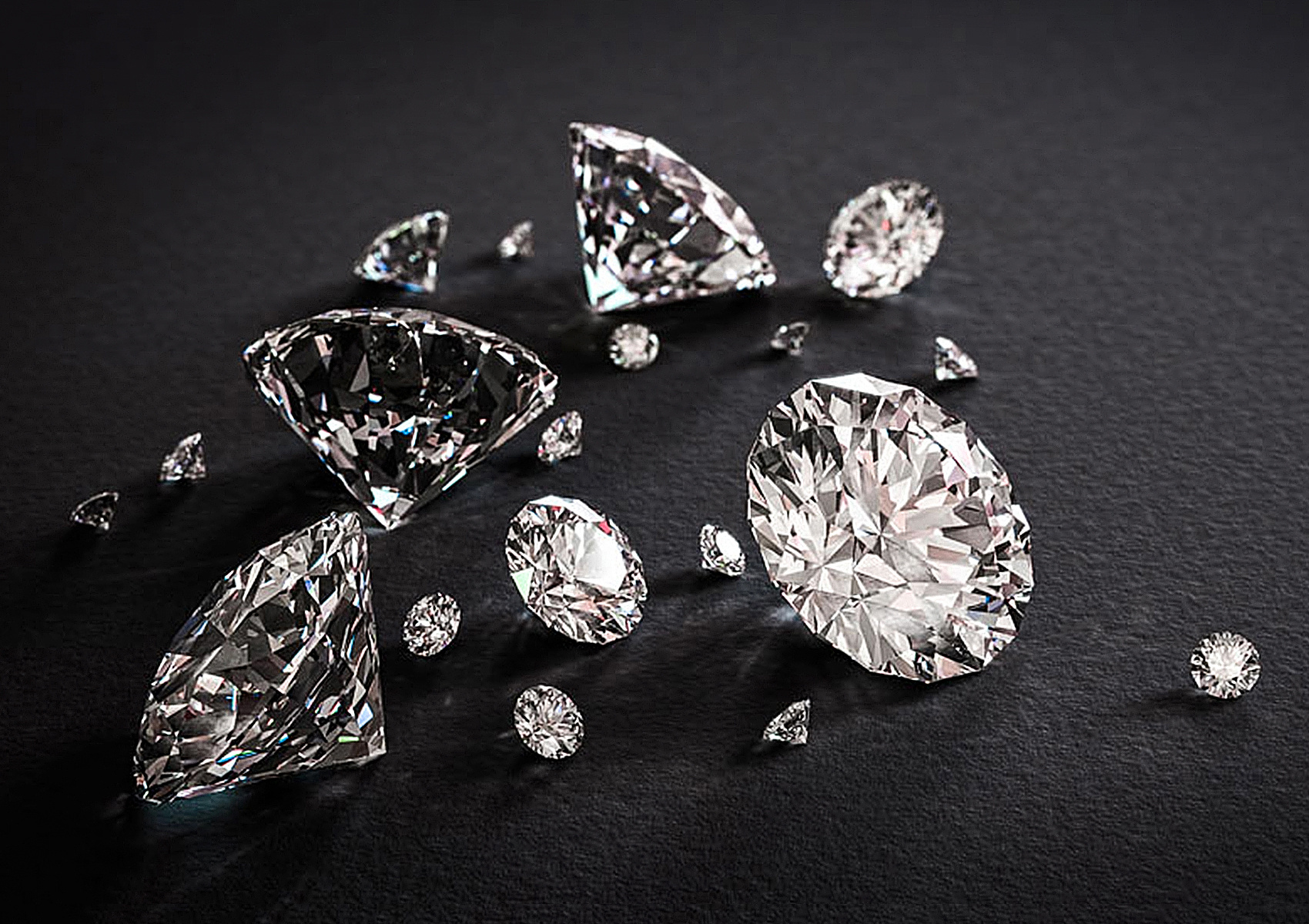 挑选钻石的十个技巧丨让你买钻石不再束手无策