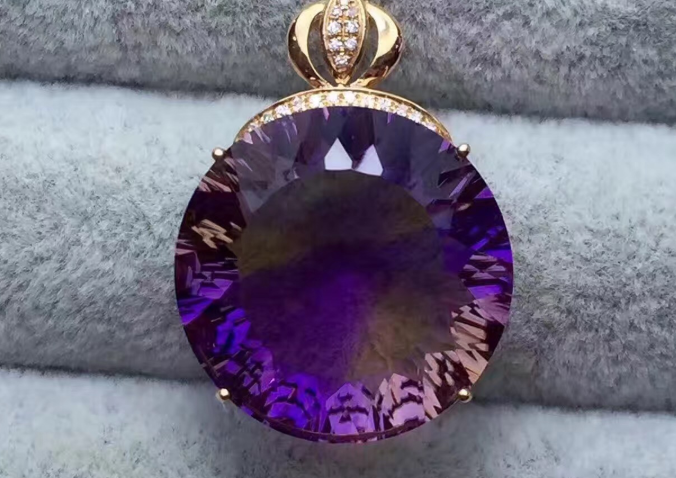 紫黄晶和紫钛晶
