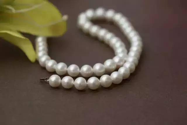 dior珍珠项链材质