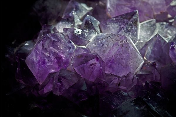 彩色宝石科普系列之：紫水晶