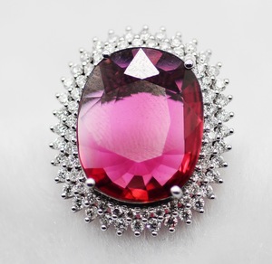 买珠宝的地方可以鉴定翡翠吗1克拉的红宝石戒指在市场上是趋于什么价位？  第3张
