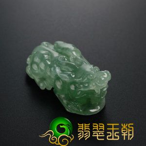 玉生肖吊坠翡翠貔貅吊坠适合什么人佩戴 分别有什么寓意