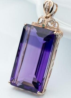 缅甸翡翠原石怎样识别好坏紫水晶有什么含义？