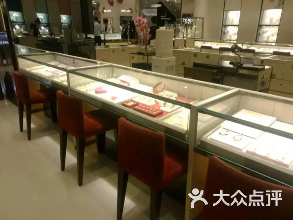 周大福CHOW TAI FOOK(万达广场店)