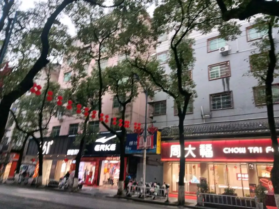 周大福CHOW TAI FOOK(通道店)