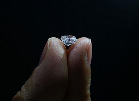 合成钻石的价格越来越低 市场份额也会扩张-第1张图片-冰筹网