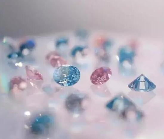人造钻石VS天然钻石，区别在哪里？