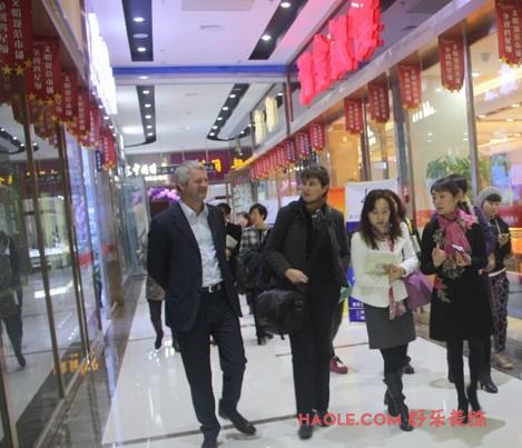 国际钻石供应商代表团到访杭州国际珠宝城