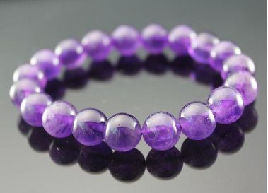 紫水晶洞的形成和功效