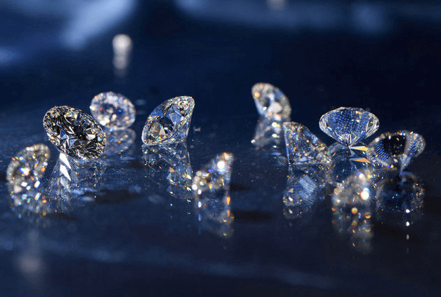 钻石的火彩是什么？原来是它们影响了钻石的火彩程度！