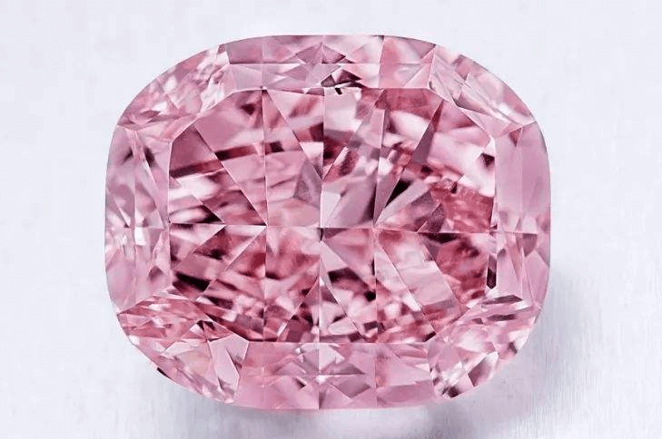 粉色钻石价格有多贵？据说粉钻的开采量只有钻石的5%！