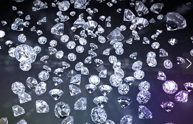 天然碎钻石价格很低吗？一克拉以下都是碎钻吗？