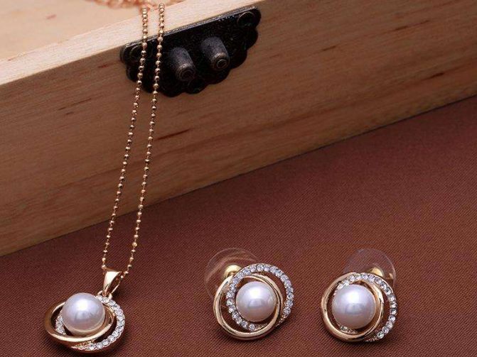 如何正确保养珍珠饰品