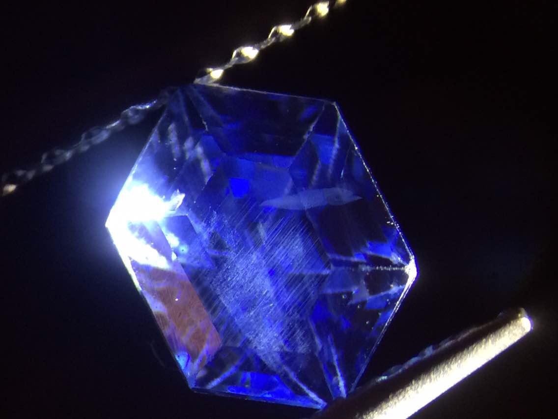 要了解一颗蓝宝石的价格，这些宝石常识不可不知！-第2张图片-冰筹网