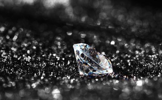 如何选购优质的钻石？