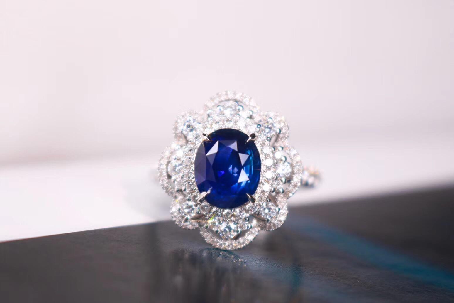 蓝宝石戒指一般多少钱？为什么越来越多的人喜欢上了蓝宝石戒指？
