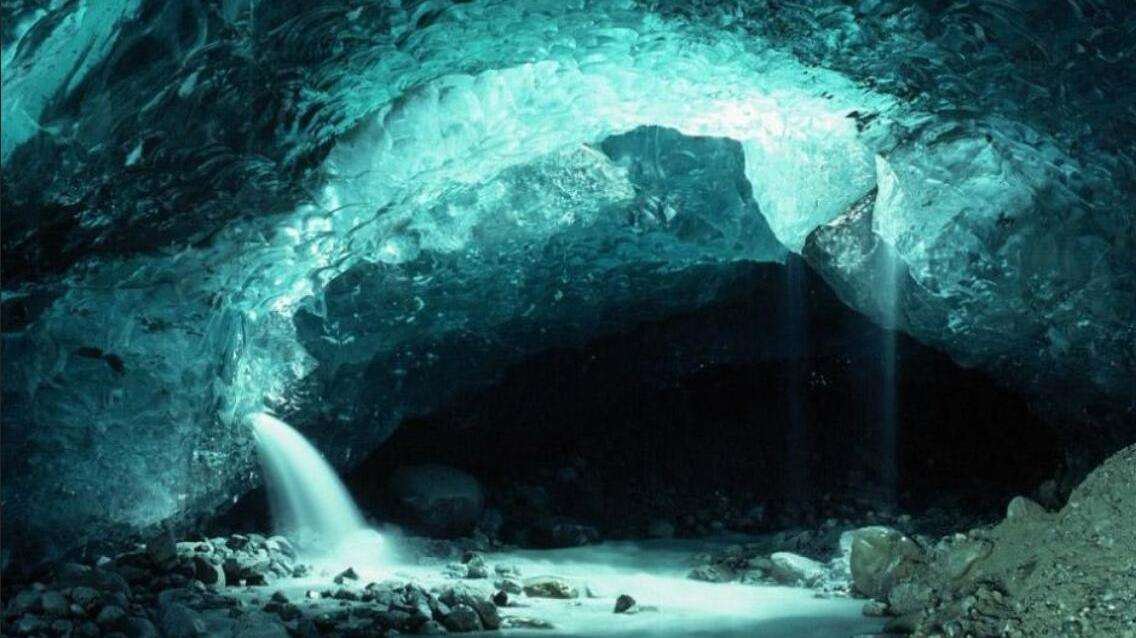 墨西哥巨型水晶洞形成之谜