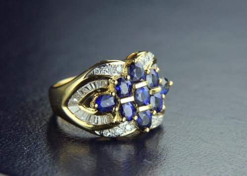 黄金蓝宝石首饰值得人们喜爱吗？黄金蓝宝石首饰需要多少钱？