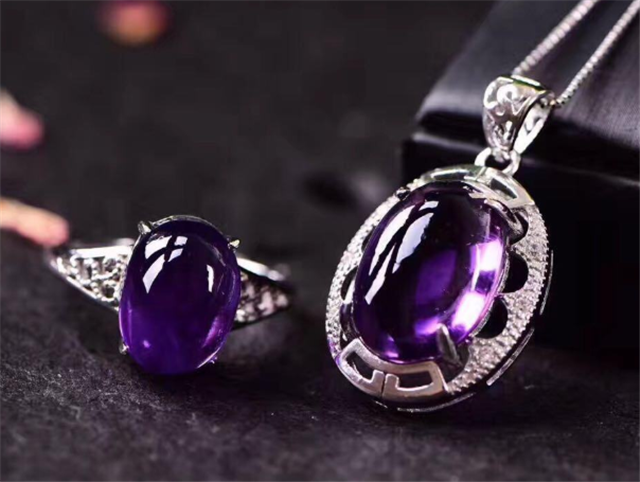 紫水晶象征意义及保养方法