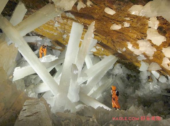 全球最大的天然水晶洞