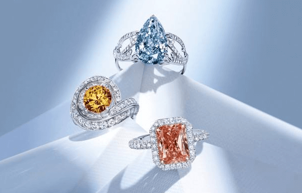 彩色钻石价格和白钻比较哪个贵？答案竟然是这样的！