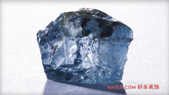 南非发现罕见蓝色钻石价值超过1500万美元