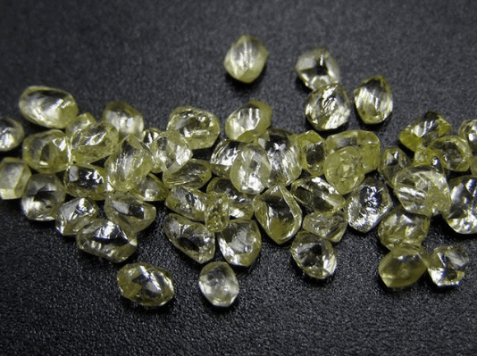 非洲钻石原石价格多少？去非洲旅行适合购买钻石吗？