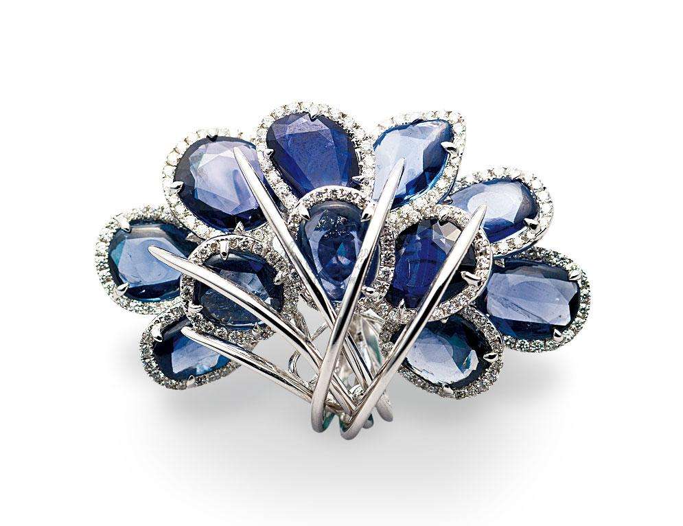 哪个颜色的蓝宝石最贵？蓝宝石究竟有多少种颜色？