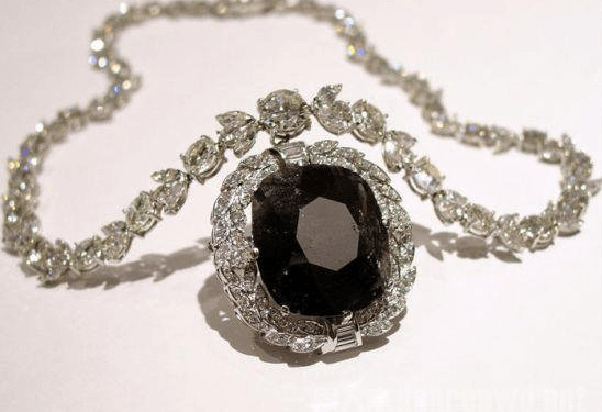 黑色钻石价格如何？分享关于黑色钻石的传说-第4张图片-冰筹网