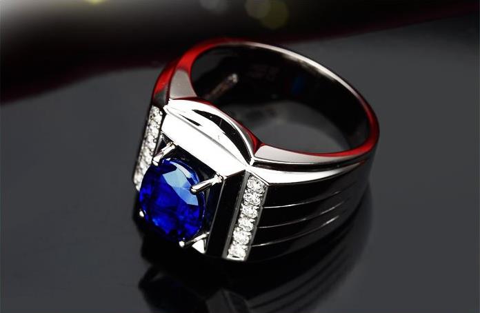 男士蓝宝石戒指要多少钱？男士戴戒指有什么魅力？