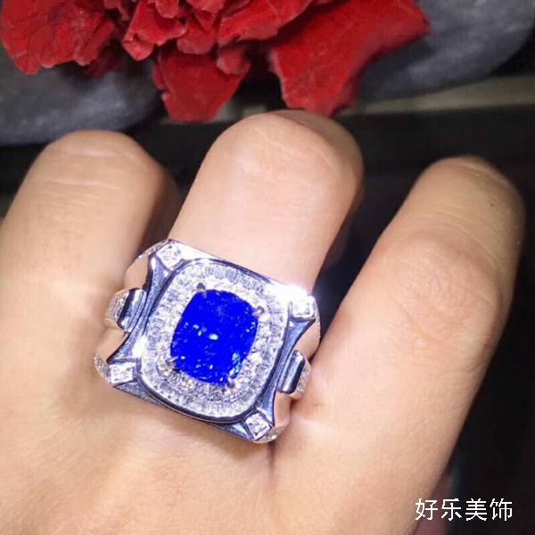 一克拉红宝石蓝宝石是多大，和一克拉钻石尺寸一样大吗？
