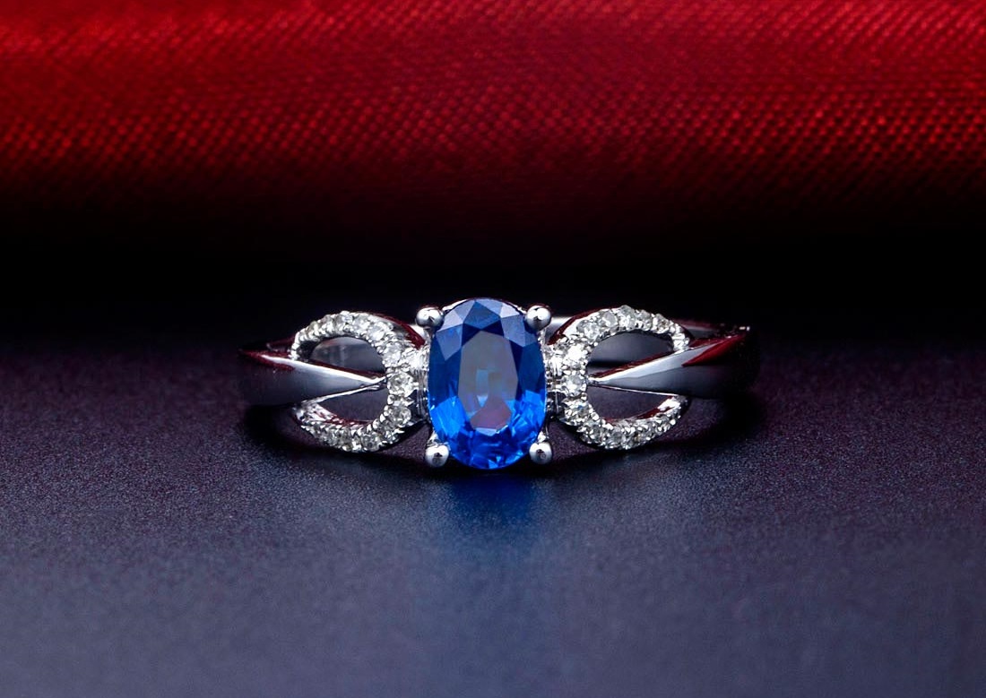 钻石与蓝宝石，谁的价格更高、更具有收藏价值？这篇文章能够帮到你 ！